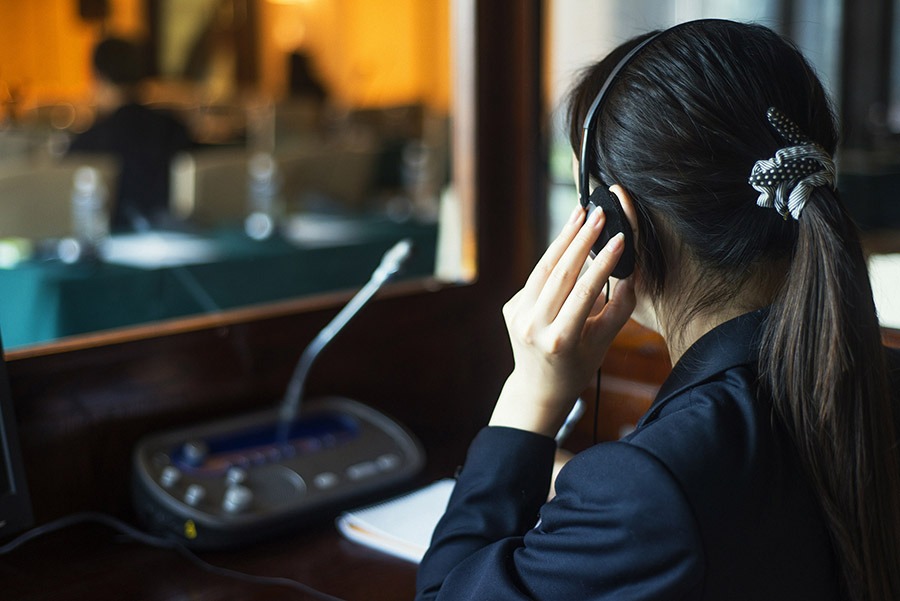 SAVING MONEY BY HIRING FREELANCE INTERPRETERS AND TRANSLATORS ? (Part 1)